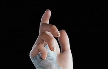 Octane渲染器带着手套的女性手臂和手掌C4D模型